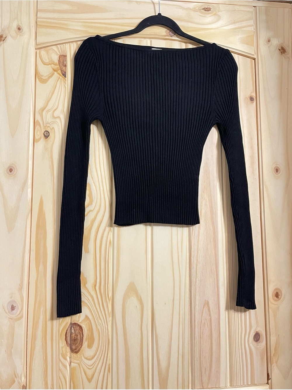 H&M Boatneck Ribbed Black Top